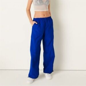 PINK Victoria's Secret Blue Parachute Cargo Pants Relaxed Fit